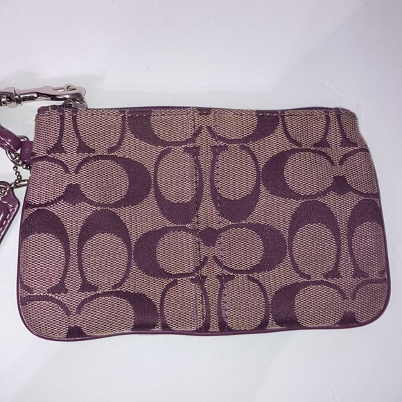 Coach purple wristlet - Picture 7 of 7